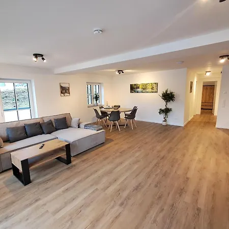 Smart Haus Smaragd Smaragd - Wiesengruen Winterberg